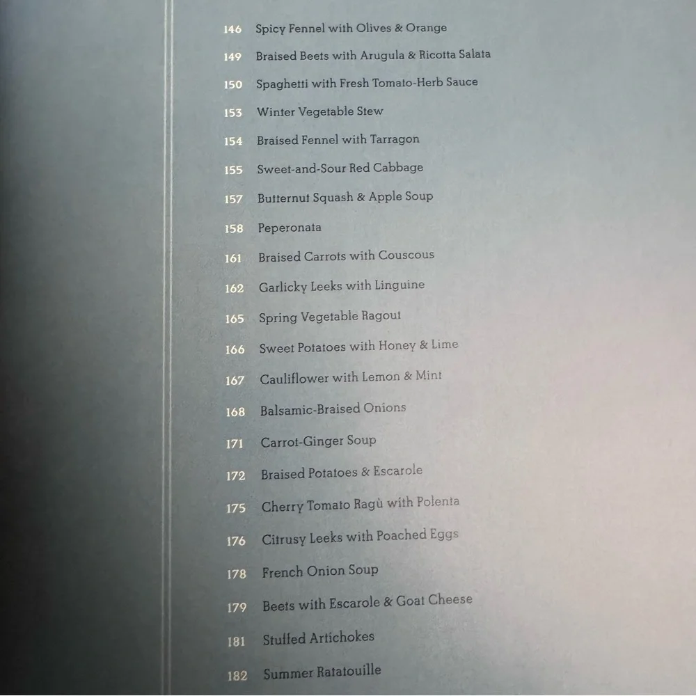 Williams Sonoma Red Slow Cooker Recipe Book